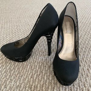 Black ClosedToe High Heels